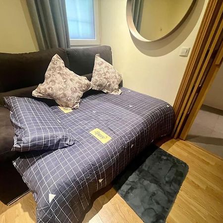 Апартаменти Acogedor Apartamento Madrid Centro Екстер'єр фото