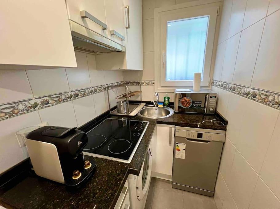 Апартаменти Acogedor Apartamento Madrid Centro Екстер'єр фото