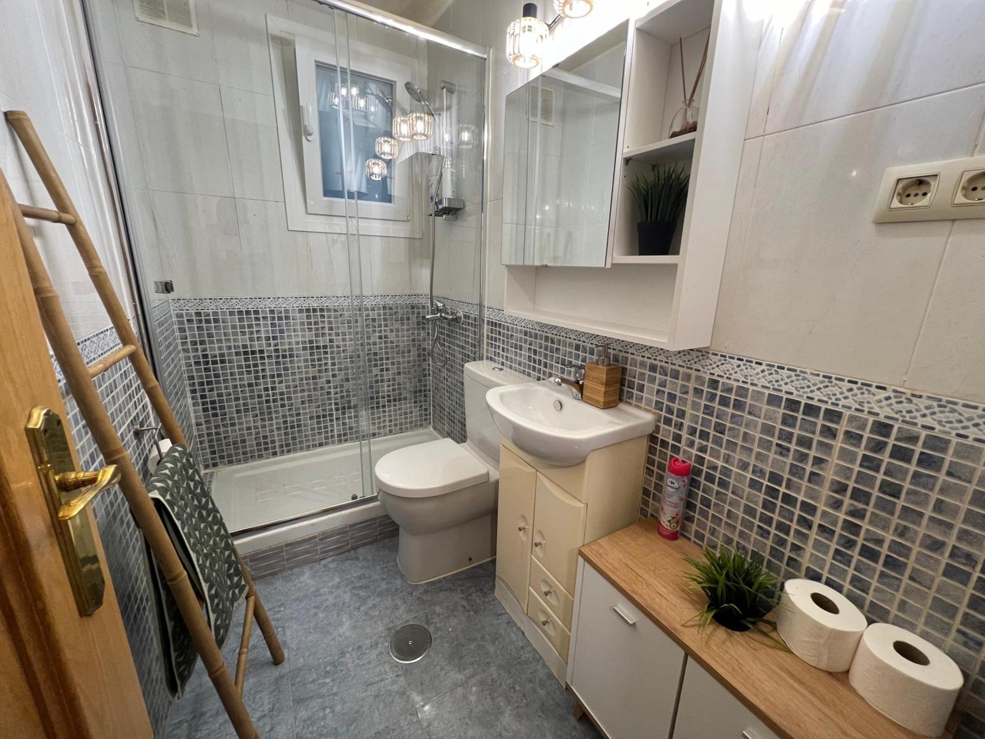 Апартаменти Acogedor Apartamento Madrid Centro Екстер'єр фото